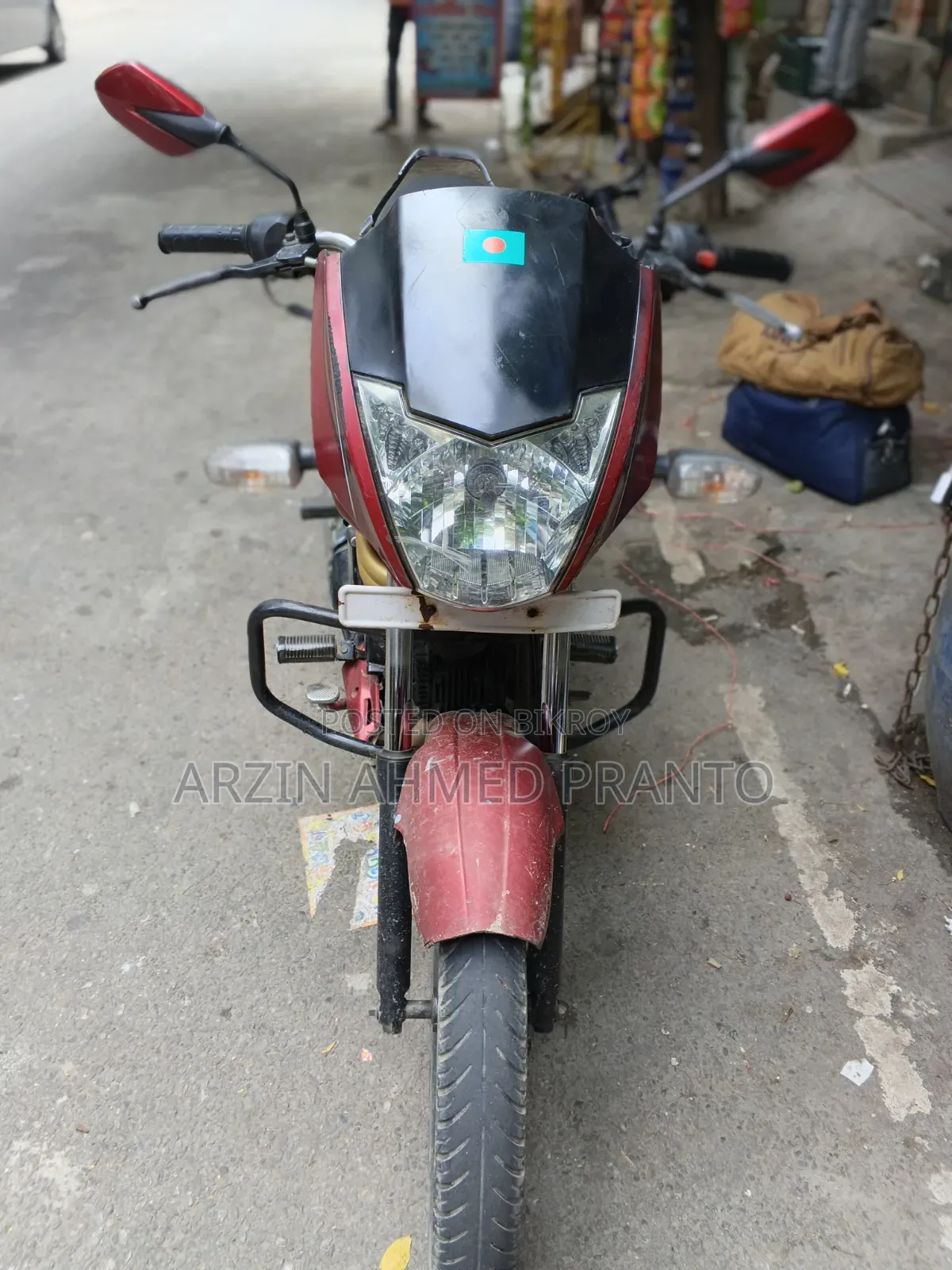 Mahindra Centuro 2015 Red