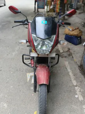 Mahindra Centuro 2015 Red