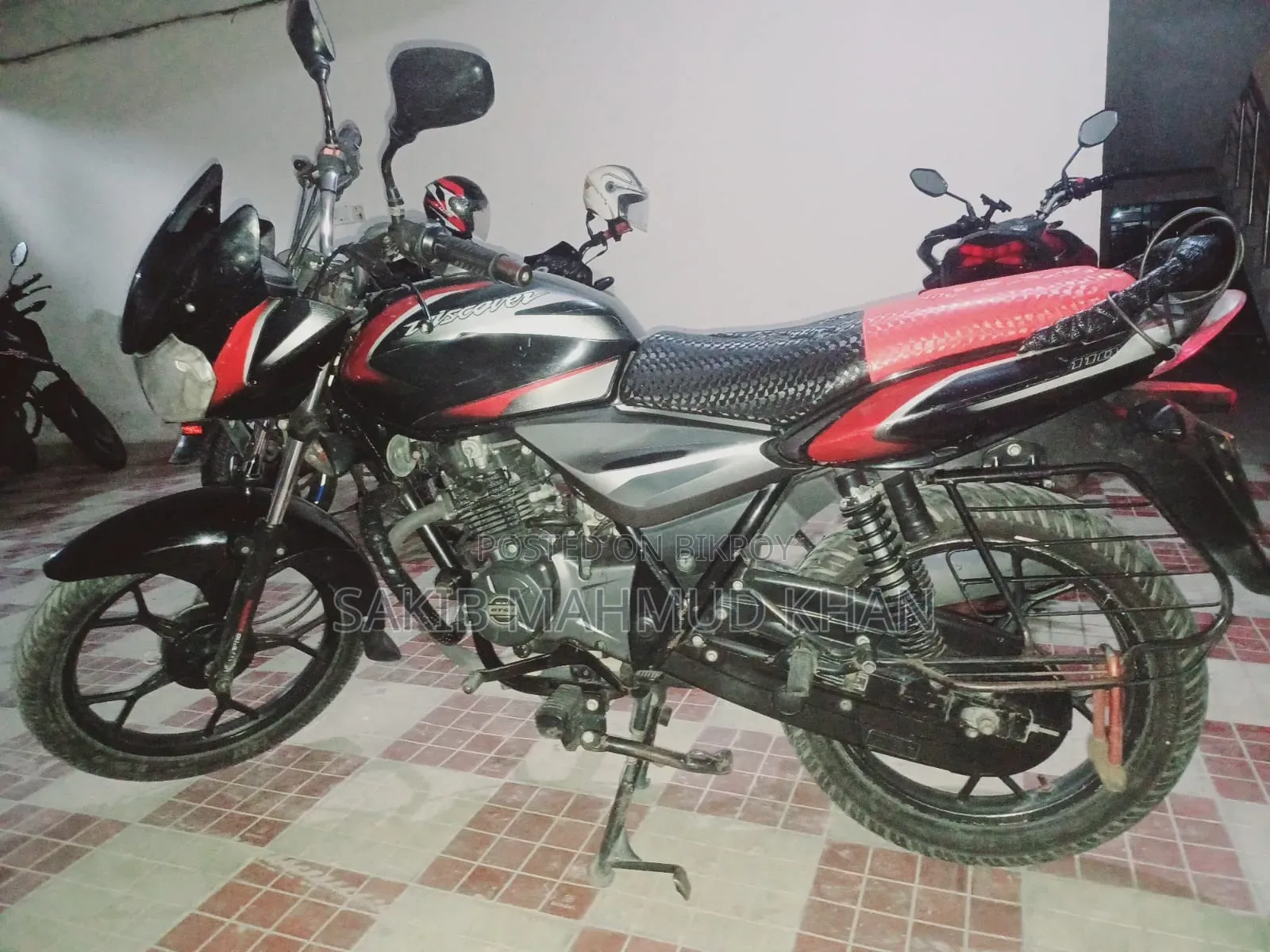 Bajaj Discover 110 2019 Black