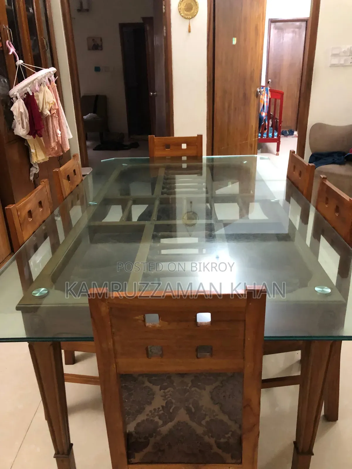 সেরা মূল্যে ডাইনিং টেবিল সেট