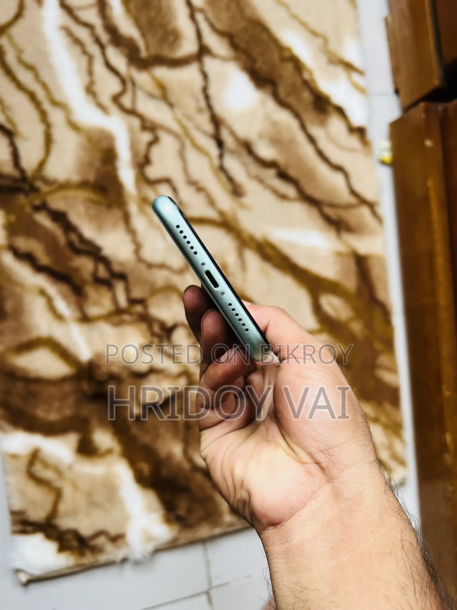 অ্যাপল আইফোন ১১ ৬৪ জিবি ব্লু
