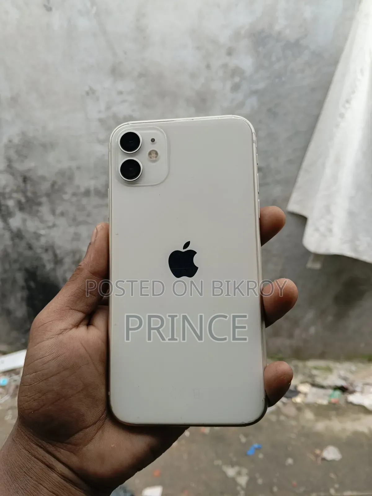 অ্যাপল আইফোন ১১ ১২৮ জিবি সাদা