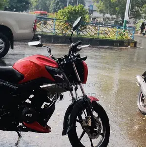 TVS Raider 125 2022 Red