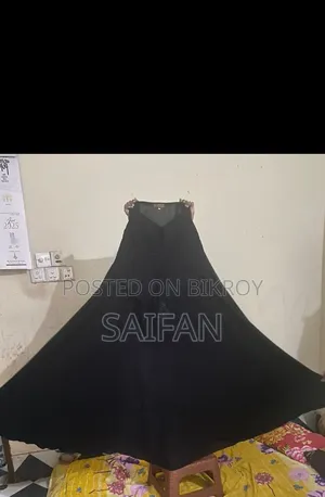 Some Iranian burqas will be sold urgently at a low budget.