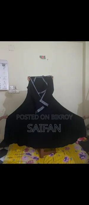 Some Iranian burqas will be sold urgently at a low budget.