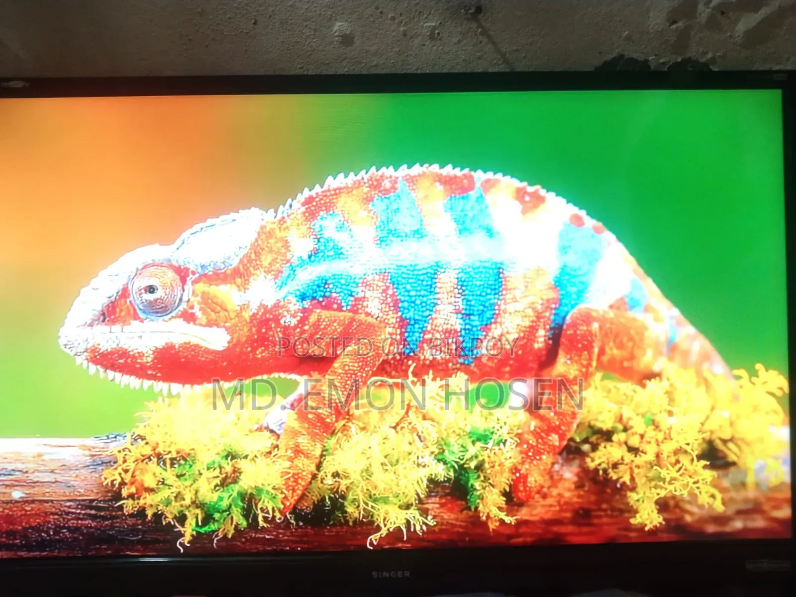 Singer Android Smart TV for sale.