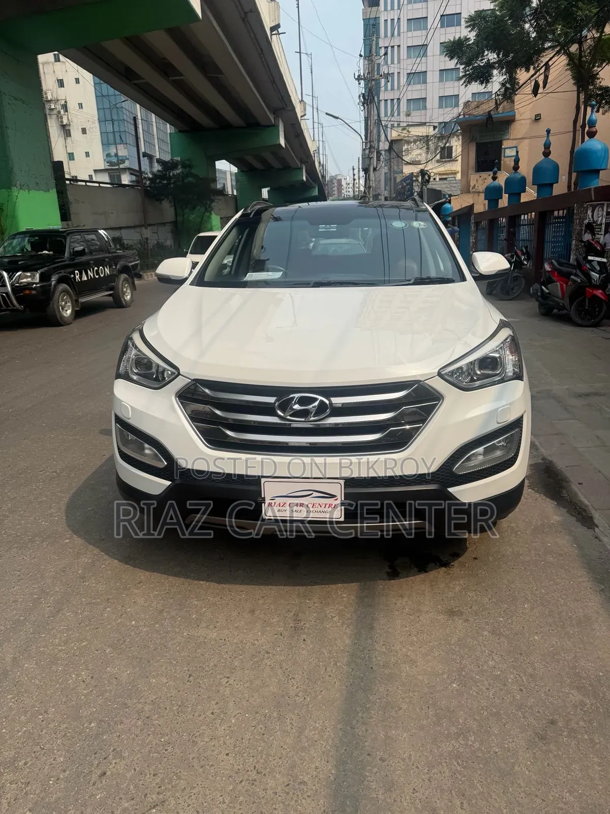Hyundai Santa Fe 2015 White