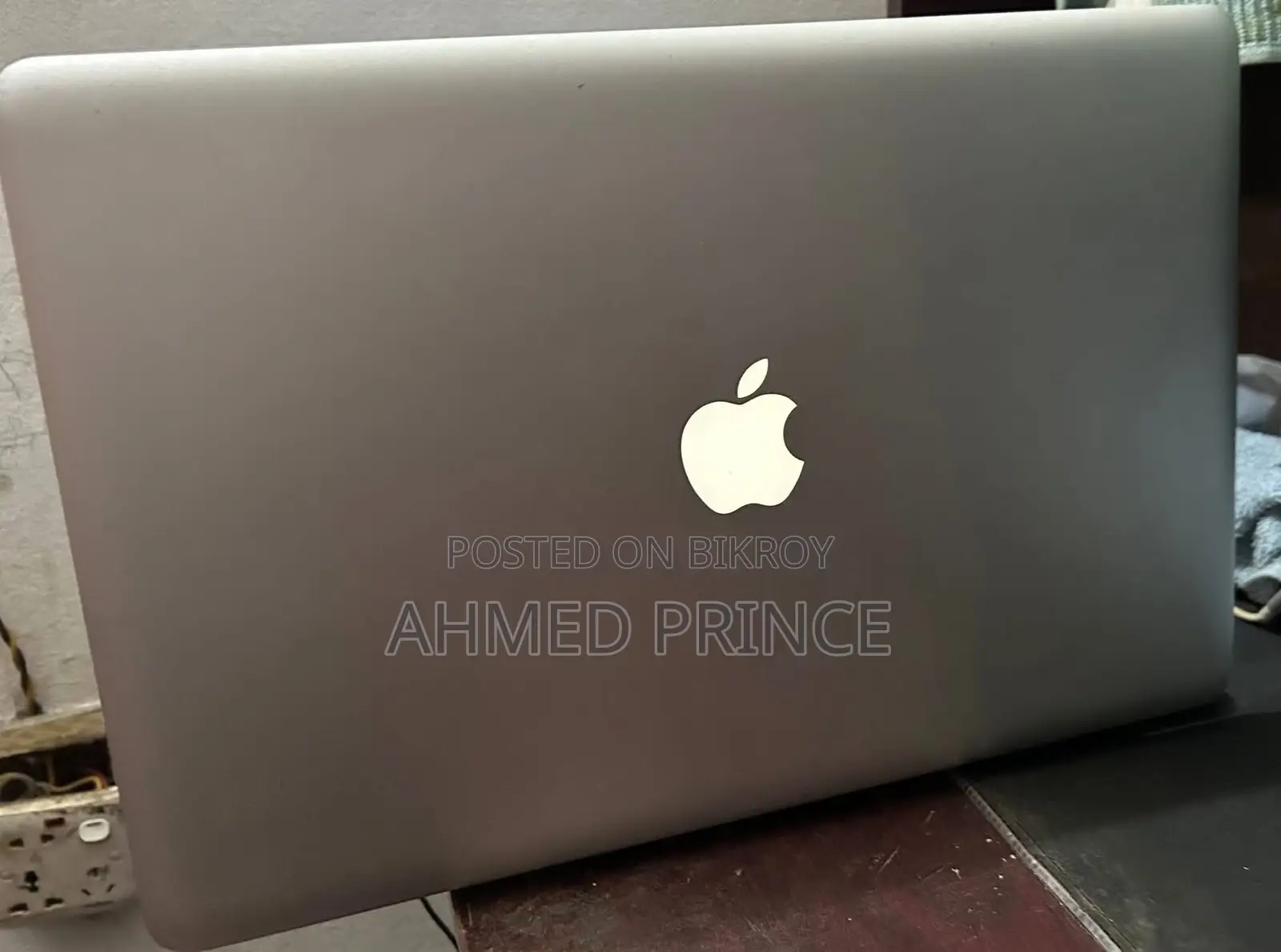 Laptop Apple MacBook Pro 2015 6GB Intel Core i7 SSD 500GB