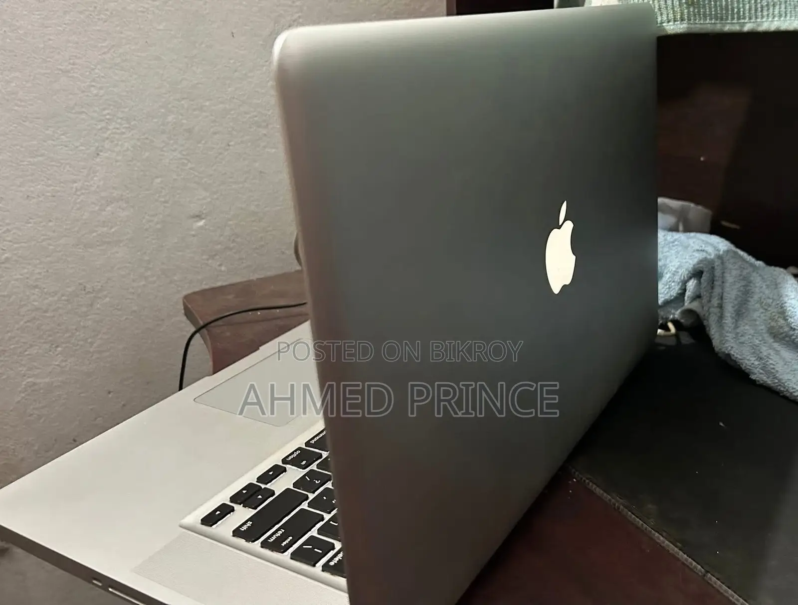 Laptop Apple MacBook Pro 2015 6GB Intel Core i7 SSD 500GB