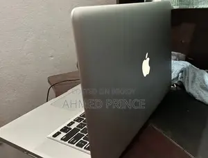 Laptop Apple MacBook Pro 2015 6GB Intel Core i7 SSD 500GB