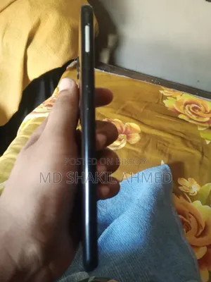 Samsung A10 32 GB Black