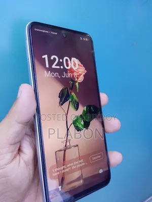 টেকনো স্পার্ক ৪০ প্রো ২৫৬ জিবি সাদা