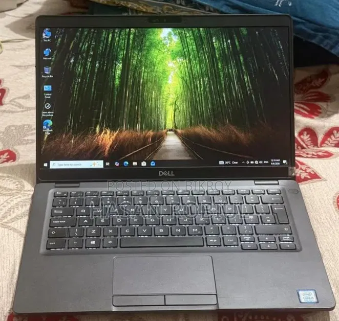 Laptop Dell Latitude 5300 8GB Intel Core i5 SSD 250GB