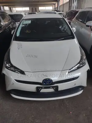 Toyota Prius 2021 Pearl