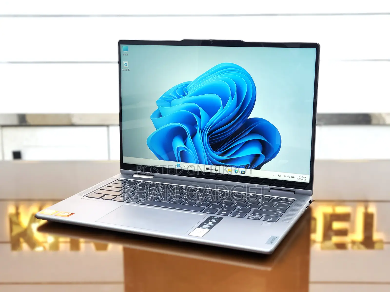 New Laptop Lenovo 16GB AMD Ryzen 7 SSD 1TB