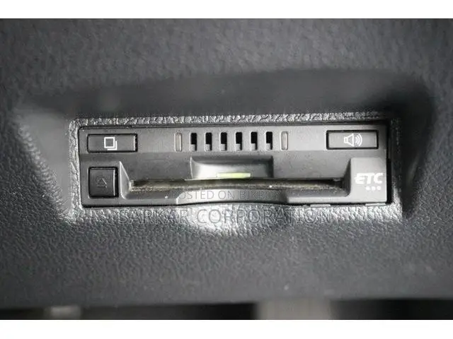 Toyota Prius 2021 Pearl