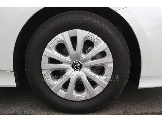 Toyota Prius 2021 Pearl