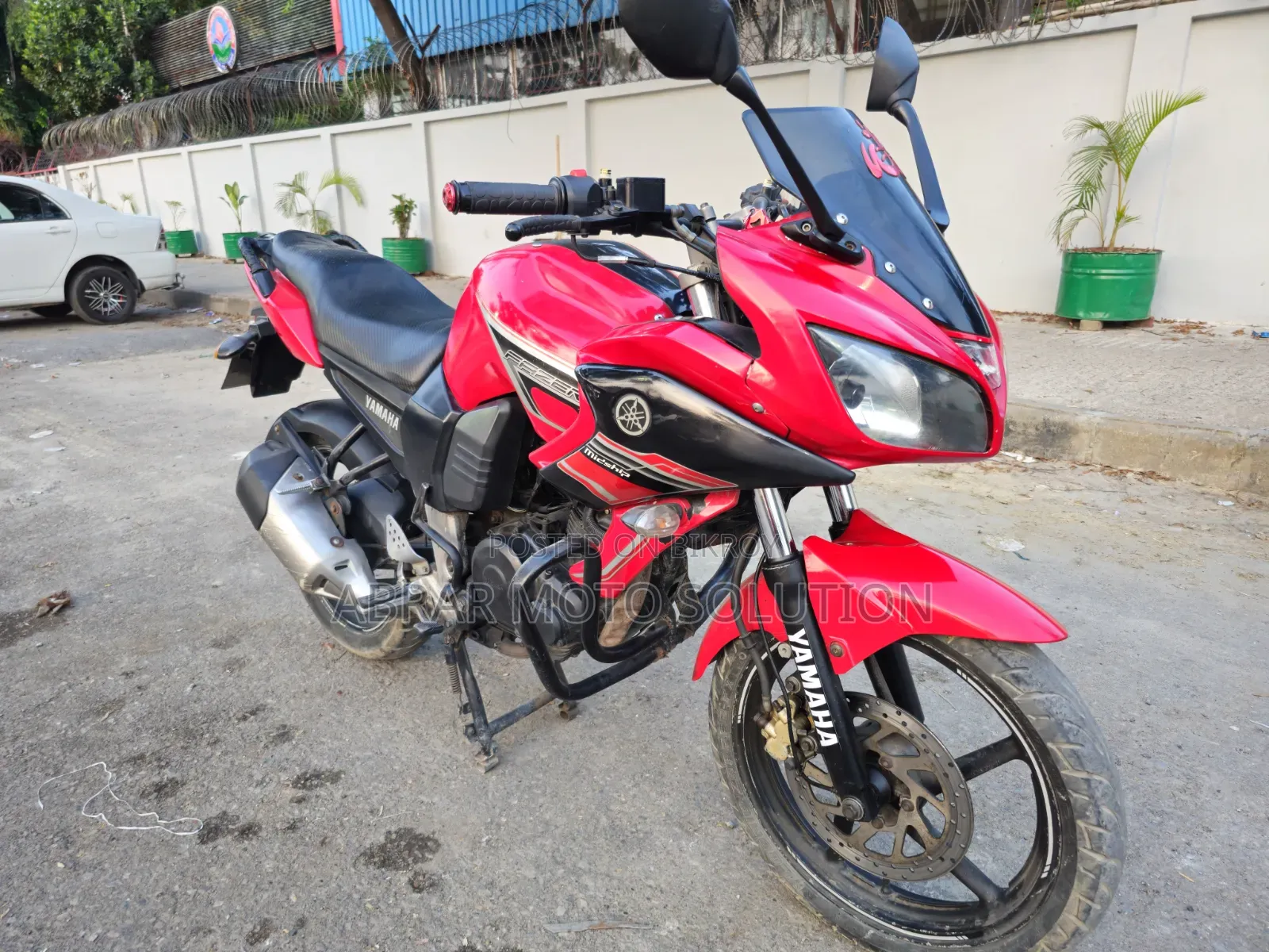 Yamaha FZ 2011 Red