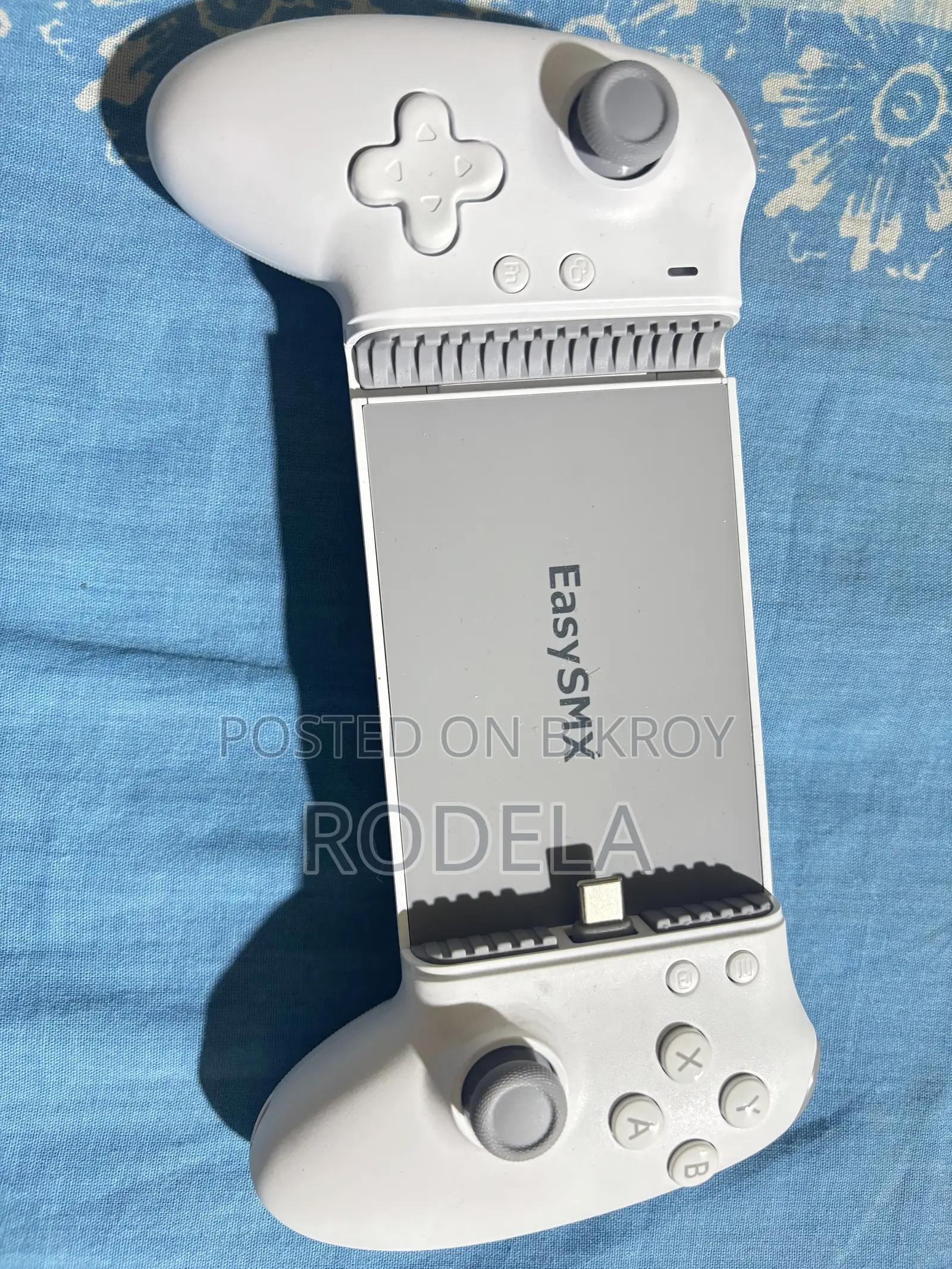 Used EasySMX M15 Gaming Controller