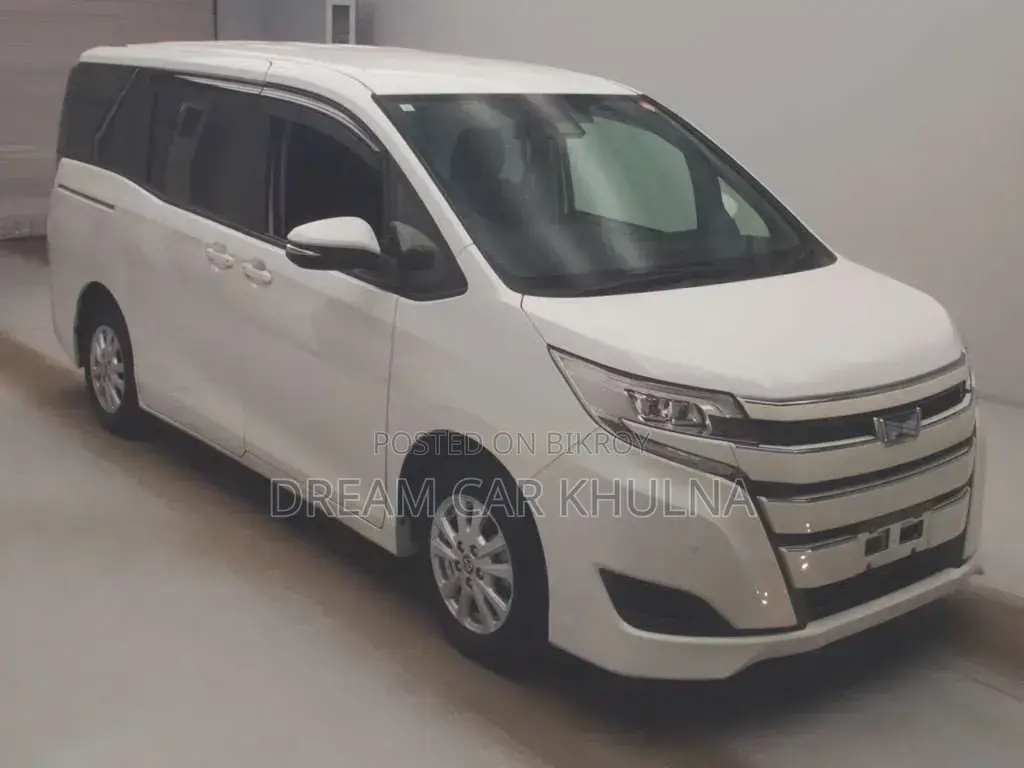 Toyota Noah 2.0 Front Wheel Drive (7 Seater) 2021 Pearl