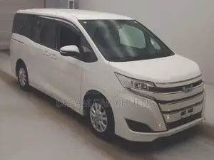 Toyota Noah 2.0 Front Wheel Drive (7 Seater) 2021 Pearl
