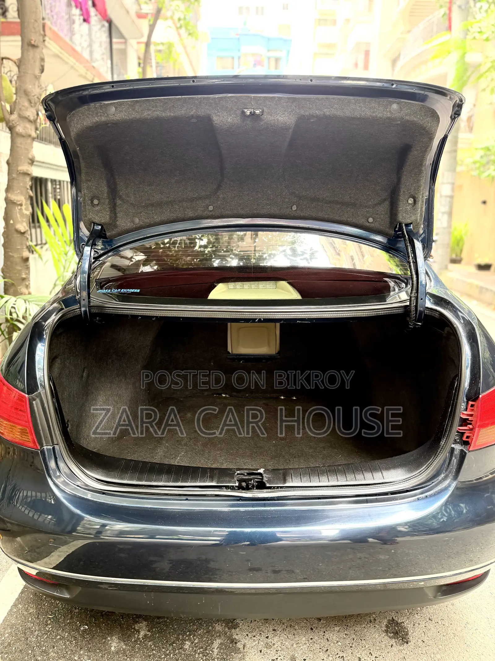 Nissan Bluebird 2008 Blue