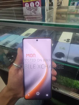Tecno Pova Curve 2 128 GB Orange