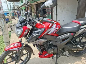 টিভিএস রাইডার ১২৫ ২০২২ রেড