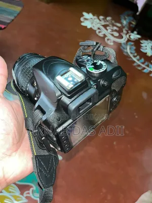 ডিএসএলআর ক্যামেরা নিকন ডি৩৩০০