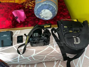 ডিএসএলআর ক্যামেরা নিকন ডি৩৩০০
