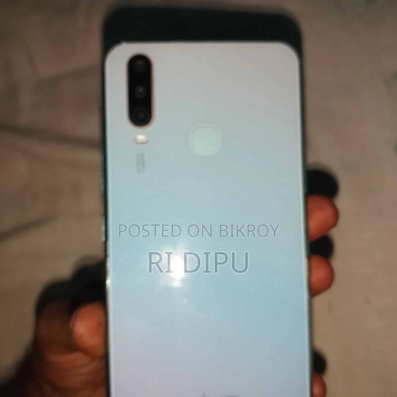 Vivo Y17 128 GB Blue