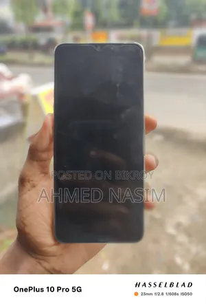 Realme V30 128 GB Gray