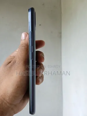 রিয়েলমি ১২৮ জিবি কালো