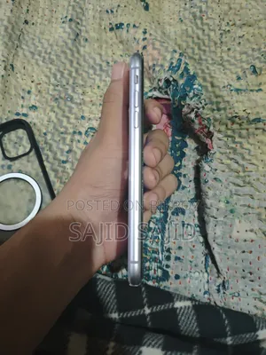 Apple iPhone 11 64 GB Purple