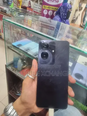 নতুন রিয়েলমি সি৬১ ১২৮ জিবি কালো