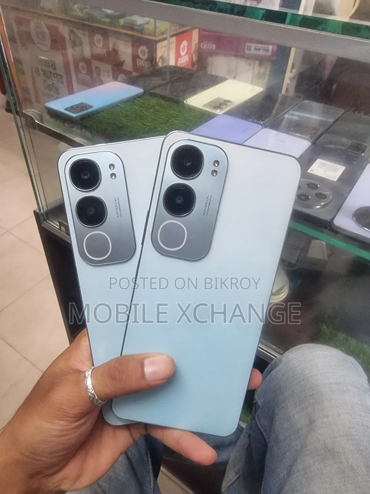 New Vivo Y29 128 GB Bronze