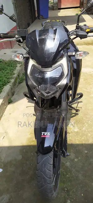 TVS Apache RTR 160 4V 2023 Black