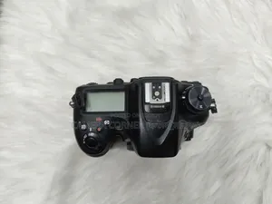 Nikon D7100