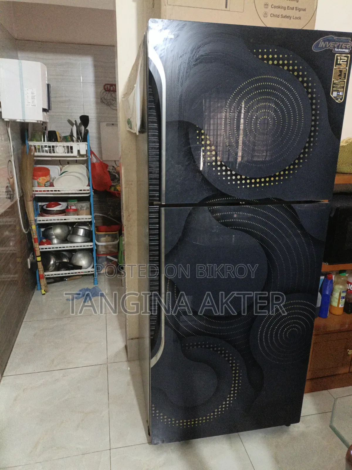 Walton Fridge for sale, everything is original