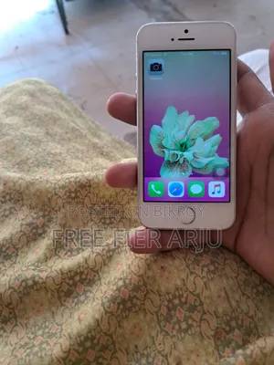 অ্যাপল আইফোন ৫এস ৩২ জিবি সাদা