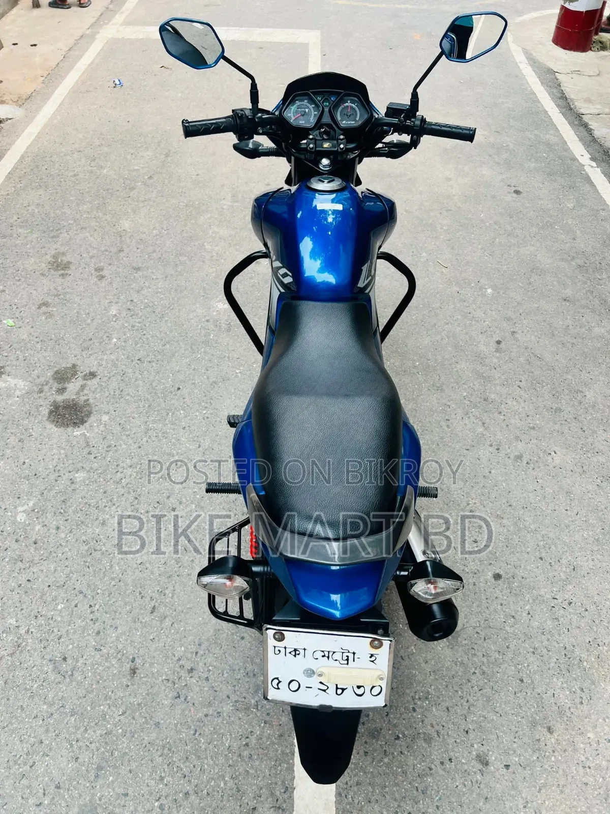 হোন্ডা ২০১৭ নীল