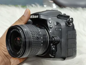 Nikon D7100