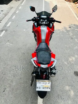Yamaha 2019 Red