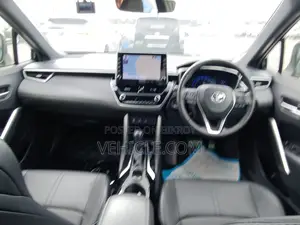 Toyota Corolla Cross 1.8 Hybrid FWD 2022 Black