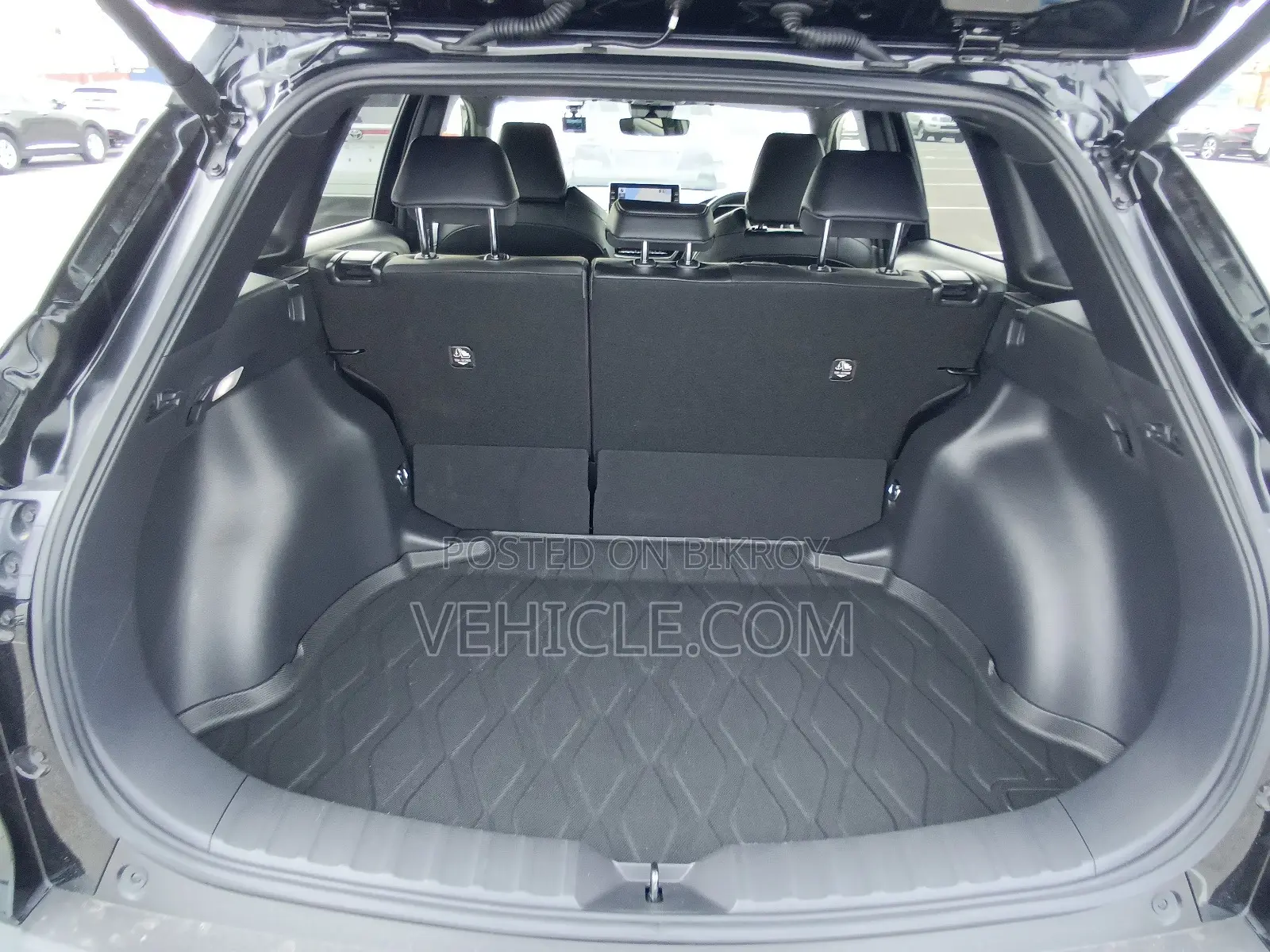 Toyota Corolla Cross 1.8 Hybrid FWD 2022 Black