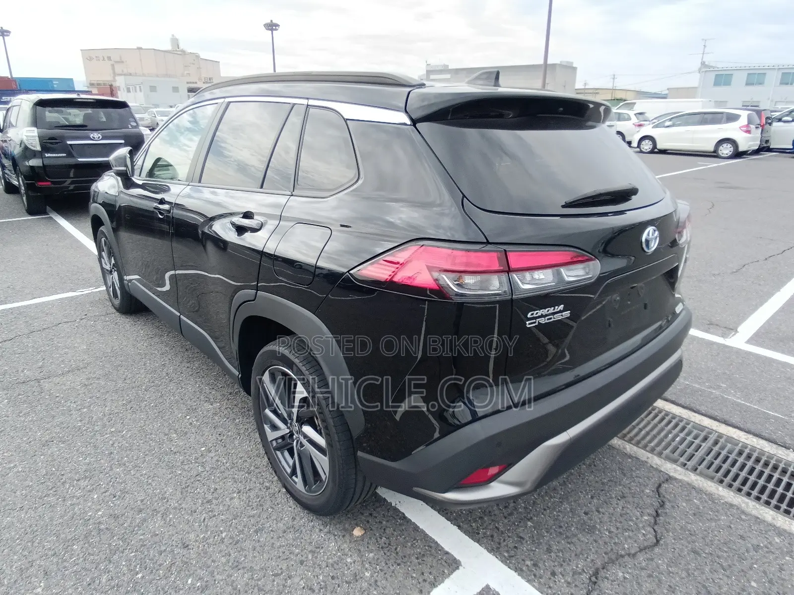 Toyota Corolla Cross 1.8 Hybrid FWD 2022 Black