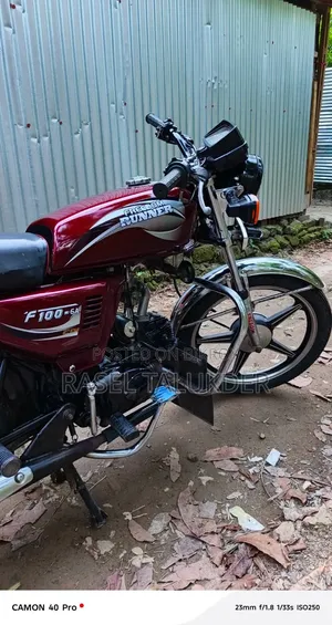 Runner F100 - 6A 2019 Red
