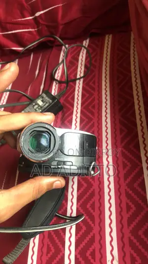 Video Camera (Sony Handycam)