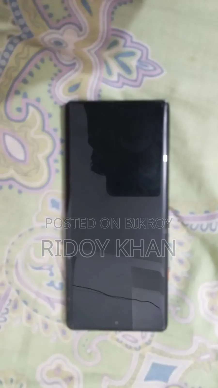 টেকনো ক্যামন ৪০ প্রো ৪জি ২৫৬ জিবি ব্ল্যাক