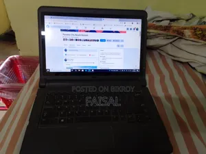 Laptop Dell Latitude 3350 4GB Intel Core i5 HDD 250GB